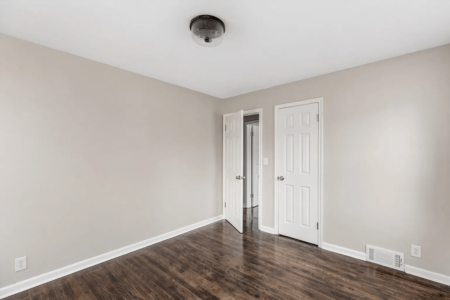 18900 Edgefield St - Photo 13