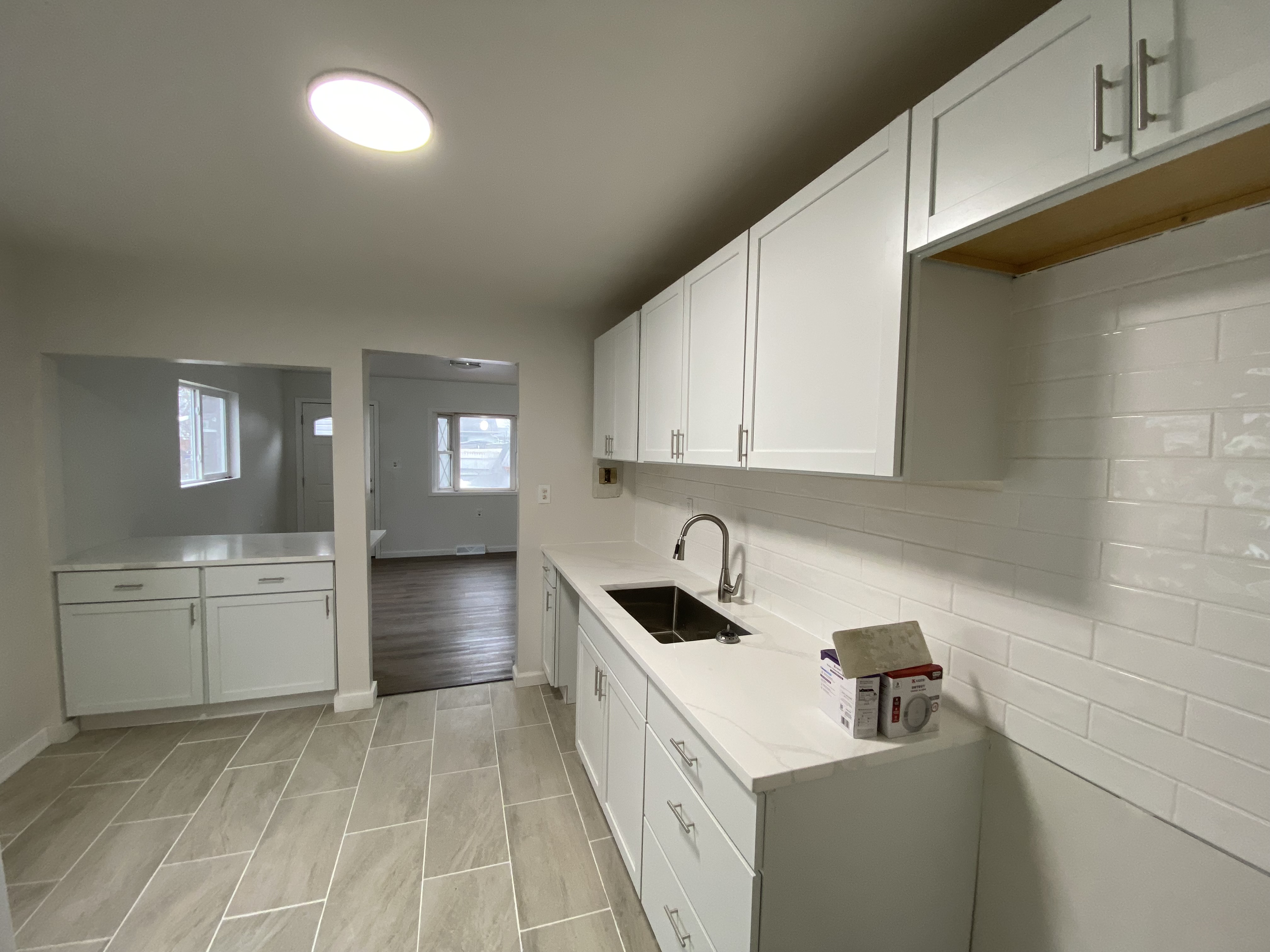 6826 Republic Ave. - Photo 9