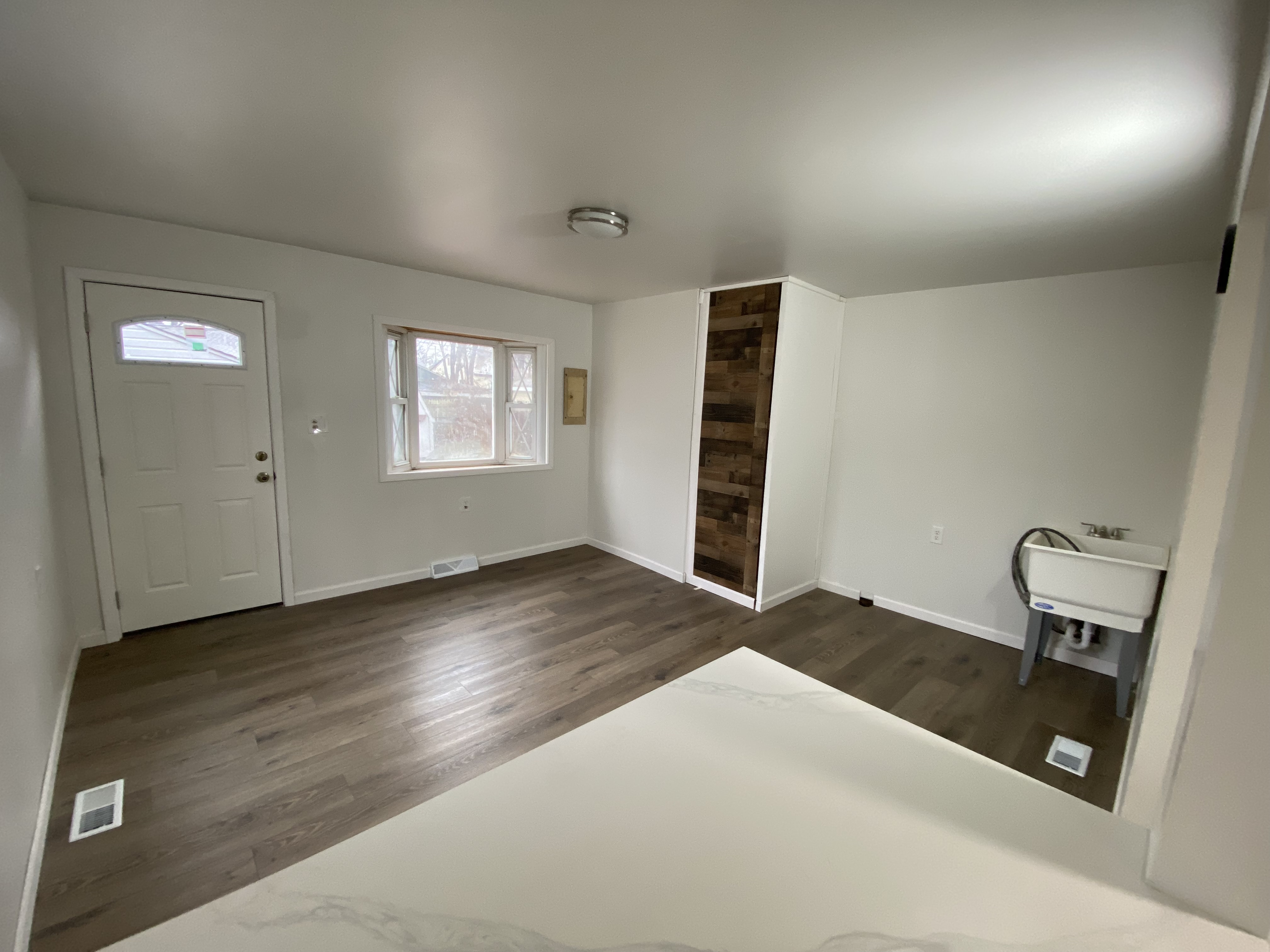 6826 Republic Ave. - Photo 11